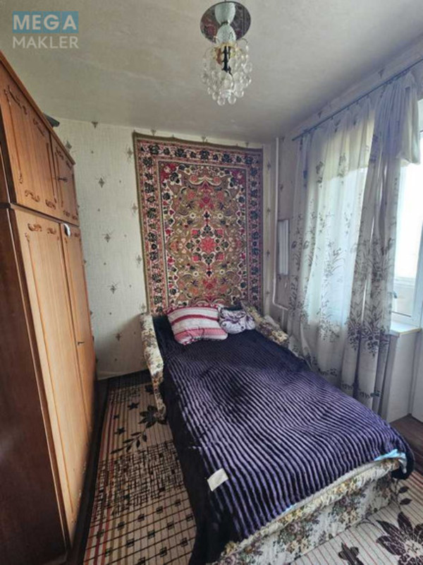 Продаж 3 кімнатної квартири (69,3/42,2/7,8), 5 пов. 9 пов. будинку, <a class="location-link" href="/kiev/" title="Недвижимость Київ">Київ</a>, <a class="location-link" href="/kiev/obolonskij/" title="Недвижимость Оболонський район">Оболонський р-н</a>, Героїв Сталінграду просп., 48 (изображение 10)