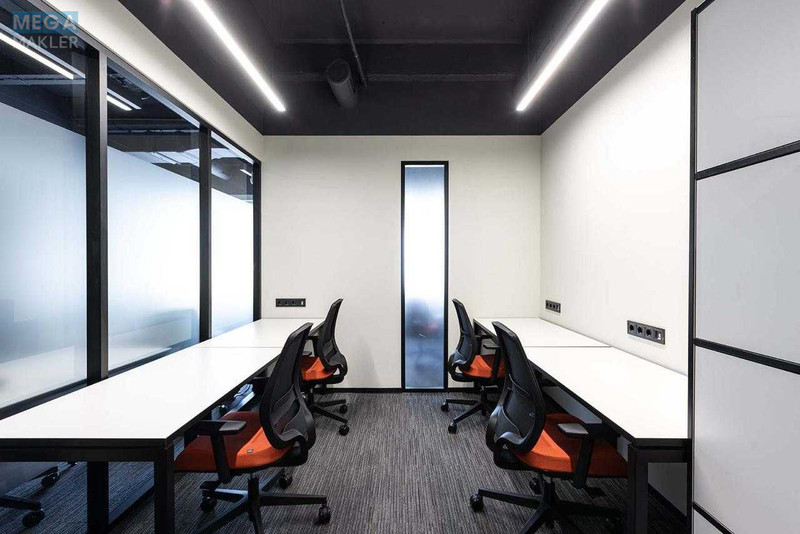 Продаж комерційної нерухомості, 1&nbsp;686&nbsp;кв.м, под офис, <a class="location-link" href="/kiev/" title="Недвижимость Київ">Київ</a>, <a class="location-link" href="/kiev/solomenskij/" title="Недвижимость Солом'янський район">Солом'янський р-н</a>, Миколи Василенка вул., 7 (изображение 9)