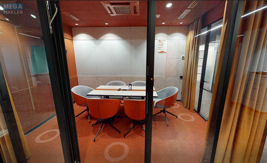 Продаж комерційної нерухомості, 1&nbsp;686&nbsp;кв.м, под офис, <a class="location-link" href="/kiev/" title="Недвижимость Київ">Київ</a>, <a class="location-link" href="/kiev/solomenskij/" title="Недвижимость Солом'янський район">Солом'янський р-н</a>, Миколи Василенка вул., 7 (изображение 18)