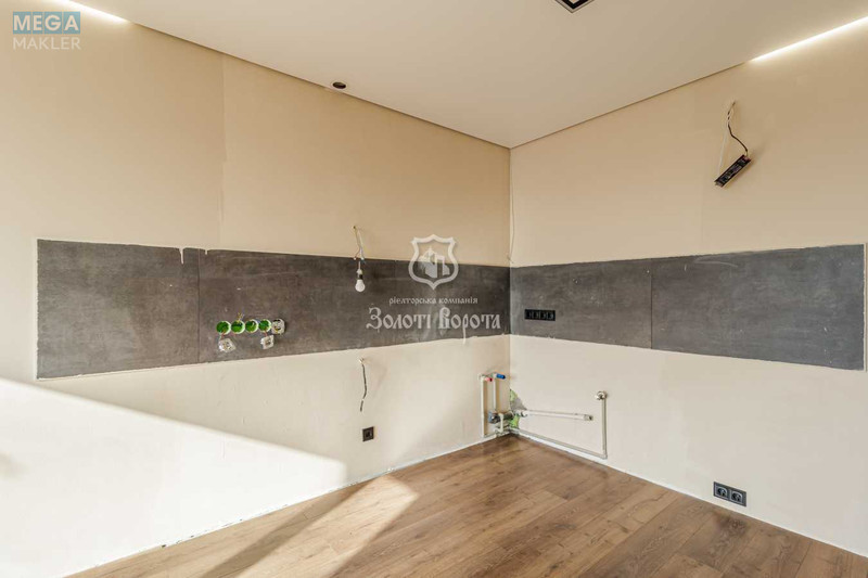 Продаж 2 кімнатної квартири (67,6/30,4/17,6), 10 пов. 14 пов. будинку, <a class="location-link" href="/kiev/" title="Недвижимость Київ">Київ</a>, <a class="location-link" href="/kiev/svyatoshinskij/" title="Недвижимость Святошинський район">Святошинський р-н</a>, Берковецька вул., 6а (изображение 6)