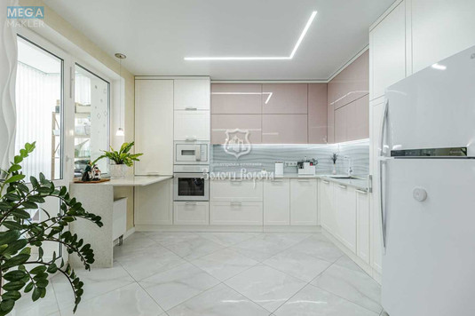 Продаж 3 кімнатної квартири (112/44/34), 5 пов. 9 пов. будинку, <a class="location-link" href="/kiev/" title="Недвижимость Київ">Київ</a>, <a class="location-link" href="/kiev/goloseevskij/" title="Недвижимость Голосіївський район">Голосіївський р-н</a>, Метрологічна вул., 54 (изображение 4)