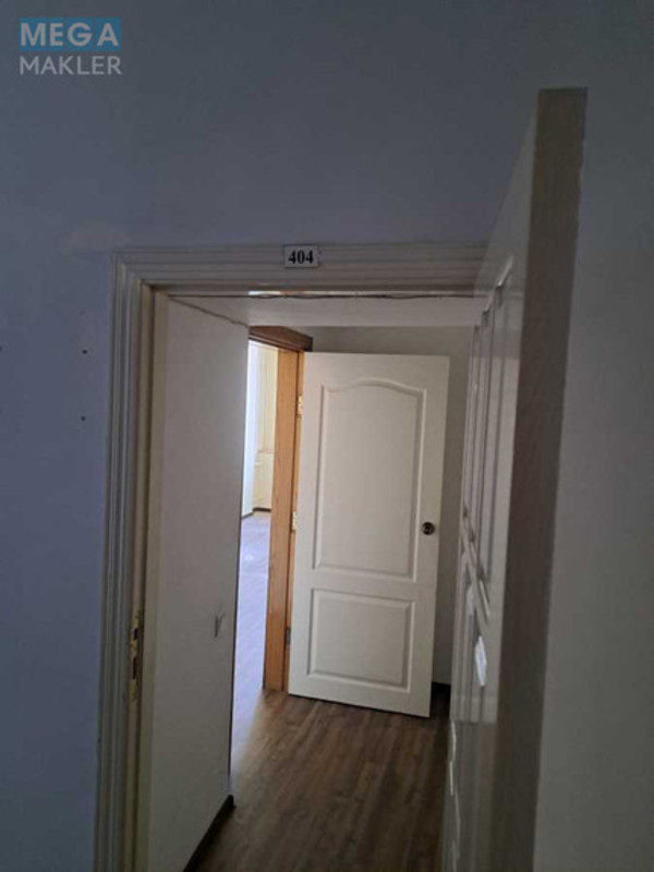 Оренда комерційної нерухомості, 19,60&nbsp;кв.м, под офис, <a class="location-link" href="/kiev/" title="Недвижимость Київ">Київ</a>, <a class="location-link" href="/kiev/pecherskij/" title="Недвижимость Печерський район">Печерський р-н</a>, Патріса Лумумби вул., 4/6 (изображение 11)