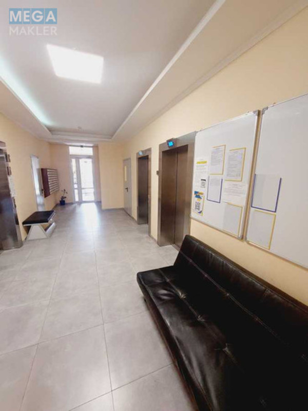 Оренда 1 кімнатної квартири, <a class="location-link" href="/kiev/" title="Недвижимость Київ">Київ</a>, <a class="location-link" href="/kiev/podolskij/" title="Недвижимость Подільський район">Подільський р-н</a>, Європейського Союзу просп., 41Д (изображение 11)