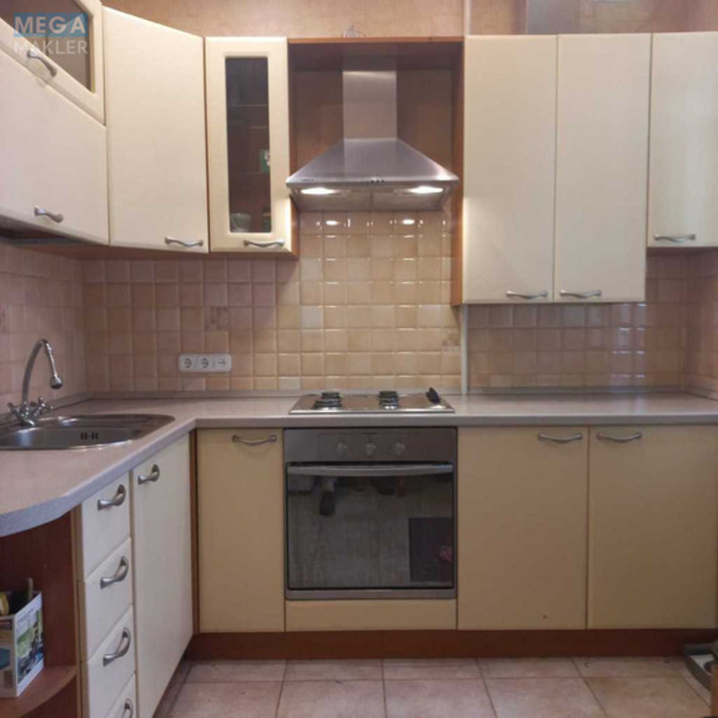 Оренда 1 кімнатної квартири, <a class="location-link" href="/kiev/" title="Недвижимость Київ">Київ</a>, <a class="location-link" href="/kiev/goloseevskij/" title="Недвижимость Голосіївський район">Голосіївський р-н</a>, Бурмистенко ул., 9/10 (изображение 3)