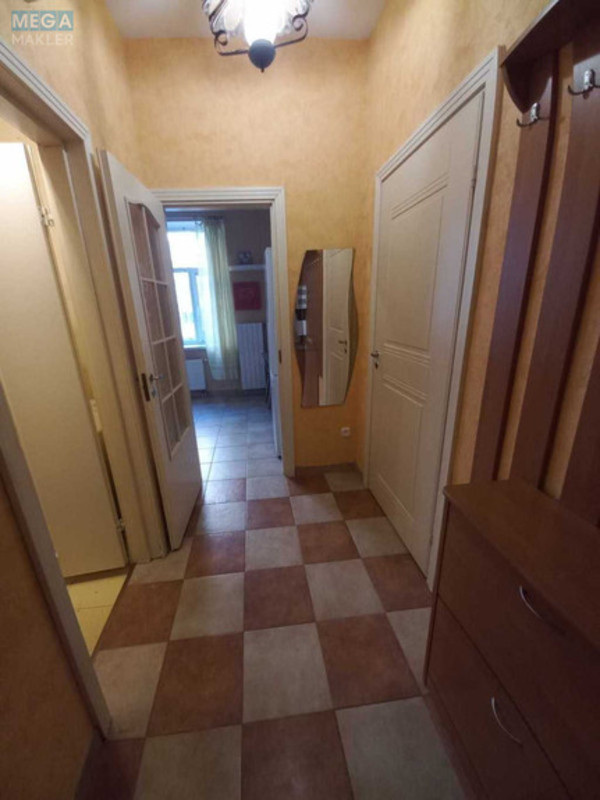 Оренда 1 кімнатної квартири, <a class="location-link" href="/kiev/" title="Недвижимость Київ">Київ</a>, <a class="location-link" href="/kiev/goloseevskij/" title="Недвижимость Голосіївський район">Голосіївський р-н</a>, Бурмистенко ул., 9/10 (изображение 10)