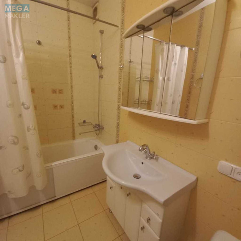 Оренда 1 кімнатної квартири, <a class="location-link" href="/kiev/" title="Недвижимость Київ">Київ</a>, <a class="location-link" href="/kiev/goloseevskij/" title="Недвижимость Голосіївський район">Голосіївський р-н</a>, Бурмистенко ул., 9/10 (изображение 14)