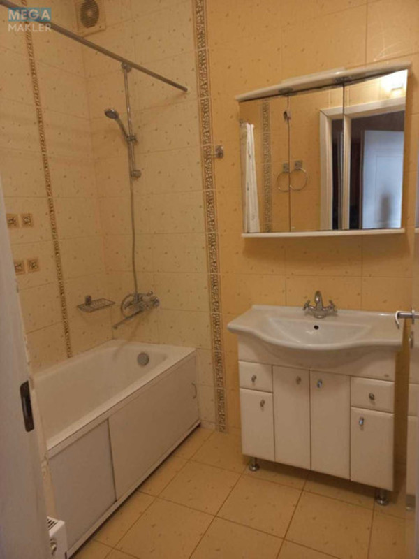 Оренда 1 кімнатної квартири, <a class="location-link" href="/kiev/" title="Недвижимость Київ">Київ</a>, <a class="location-link" href="/kiev/goloseevskij/" title="Недвижимость Голосіївський район">Голосіївський р-н</a>, Бурмистенко ул., 9/10 (изображение 20)