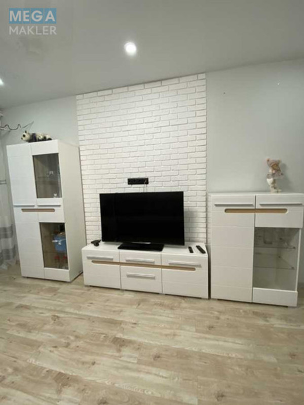 Оренда 2 кімнатної квартири, <a class="location-link" href="/kiev/" title="Недвижимость Київ">Київ</a>, <a class="location-link" href="/kiev/desnyanskij/" title="Недвижимость Деснянський район">Деснянський р-н</a>, Військове містечко 161 вул. (изображение 8)