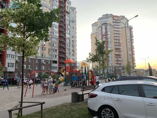 Оренда 2 кімнатної квартири, <a class="location-link" href="/kiev/" title="Недвижимость Київ">Київ</a>, <a class="location-link" href="/kiev/goloseevskij/" title="Недвижимость Голосіївський район">Голосіївський р-н</a>, Михайла Ломоносова вул., 50/2 (изображение 5)