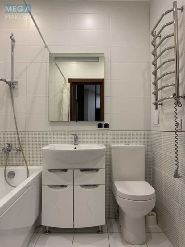 Оренда 2 кімнатної квартири, <a class="location-link" href="/kiev/" title="Недвижимость Київ">Київ</a>, <a class="location-link" href="/kiev/goloseevskij/" title="Недвижимость Голосіївський район">Голосіївський р-н</a>, Михайла Ломоносова вул., 50/2 (изображение 11)