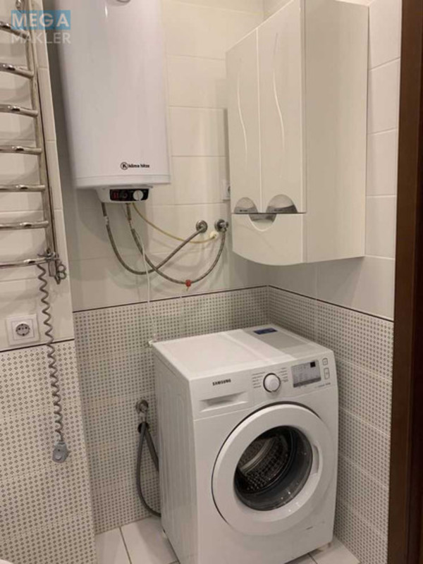 Оренда 2 кімнатної квартири, <a class="location-link" href="/kiev/" title="Недвижимость Київ">Київ</a>, <a class="location-link" href="/kiev/goloseevskij/" title="Недвижимость Голосіївський район">Голосіївський р-н</a>, Михайла Ломоносова вул., 50/2 (изображение 12)