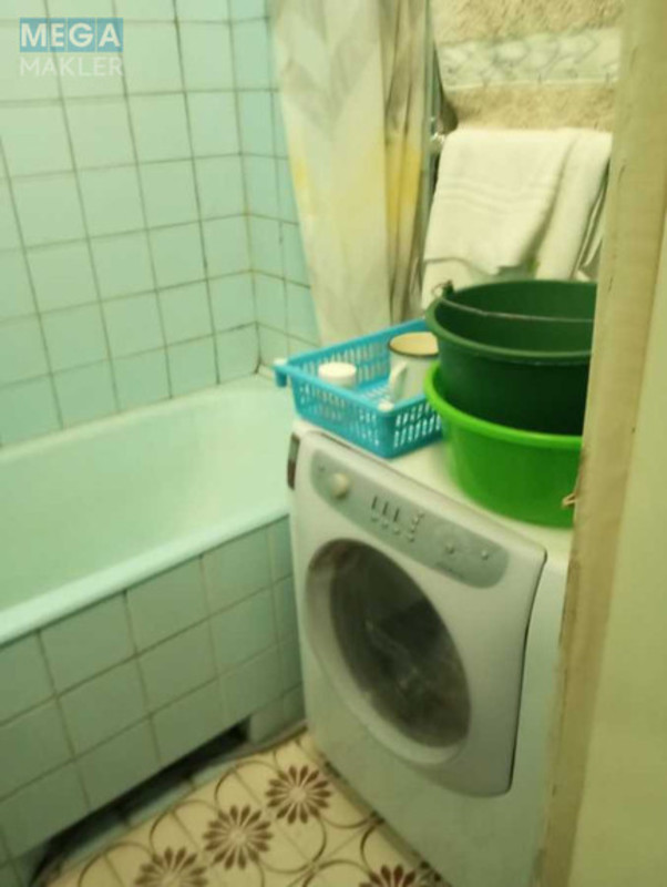 Оренда кімнати (підселення), <a class="location-link" href="/kiev/" title="Недвижимость Київ">Київ</a>, <a class="location-link" href="/kiev/shevchenkovskij/" title="Недвижимость Шевченківський район">Шевченківський р-н</a>, Дегтярівська вул., 6 (изображение 8)