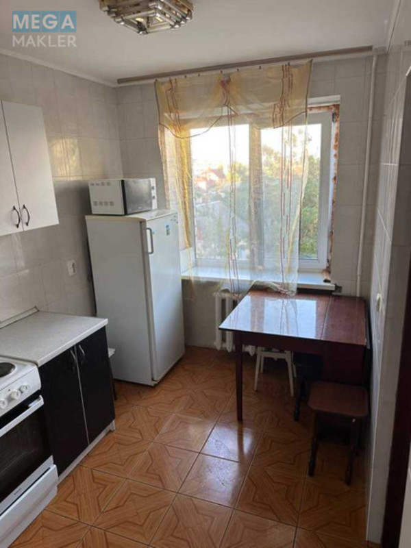 Оренда 1 кімнатної квартири, <a class="location-link" href="/kiev/" title="Недвижимость Київ">Київ</a>, <a class="location-link" href="/kiev/dneprovskij/" title="Недвижимость Дніпровський район">Дніпровський р-н</a>, Новаторов ул., 9 (изображение 5)