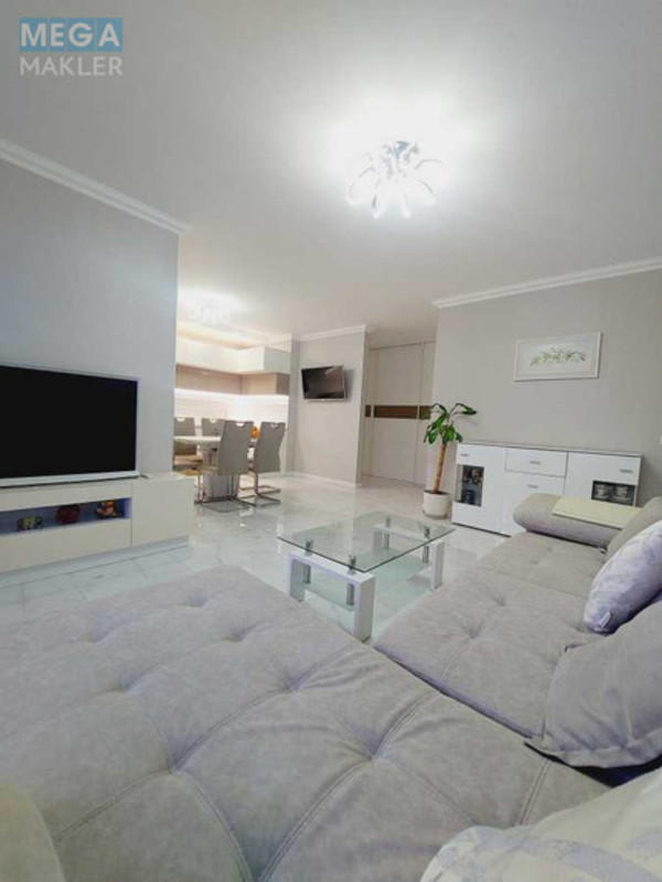 Продаж 3 кімнатної квартири (84/49/13), 3 пов. 8 пов. будинку, <a class="location-link" href="/kiev/" title="Недвижимость Київ">Київ</a>, <a class="location-link" href="/kiev/goloseevskij/" title="Недвижимость Голосіївський район">Голосіївський р-н</a>, Тадея Рыльского бульв., 1 (изображение 3)