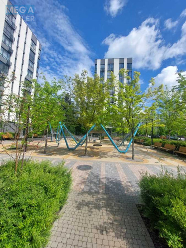 Продаж 3 кімнатної квартири (84/49/13), 3 пов. 8 пов. будинку, <a class="location-link" href="/kiev/" title="Недвижимость Київ">Київ</a>, <a class="location-link" href="/kiev/goloseevskij/" title="Недвижимость Голосіївський район">Голосіївський р-н</a>, Тадея Рыльского бульв., 1 (изображение 16)