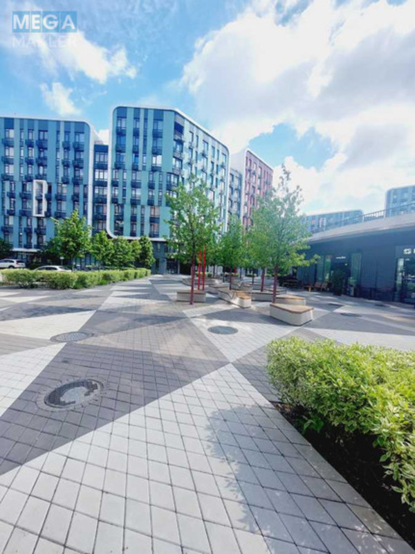 Продаж 3 кімнатної квартири (84/49/13), 3 пов. 8 пов. будинку, <a class="location-link" href="/kiev/" title="Недвижимость Київ">Київ</a>, <a class="location-link" href="/kiev/goloseevskij/" title="Недвижимость Голосіївський район">Голосіївський р-н</a>, Тадея Рыльского бульв., 1 (изображение 25)