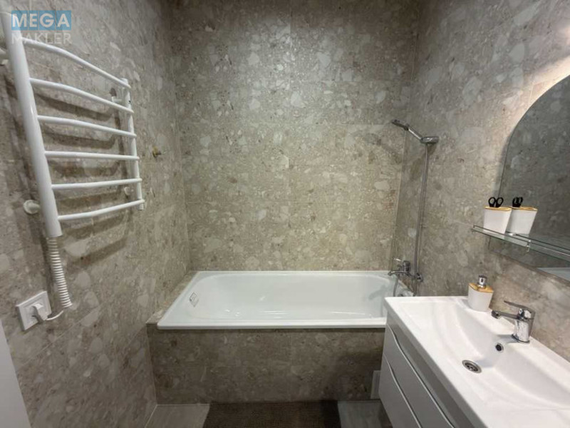 Оренда 1 кімнатної квартири, <a class="location-link" href="/kiev/" title="Недвижимость Київ">Київ</a>, <a class="location-link" href="/kiev/goloseevskij/" title="Недвижимость Голосіївський район">Голосіївський р-н</a>, Столичное шоссе, 1А (изображение 23)