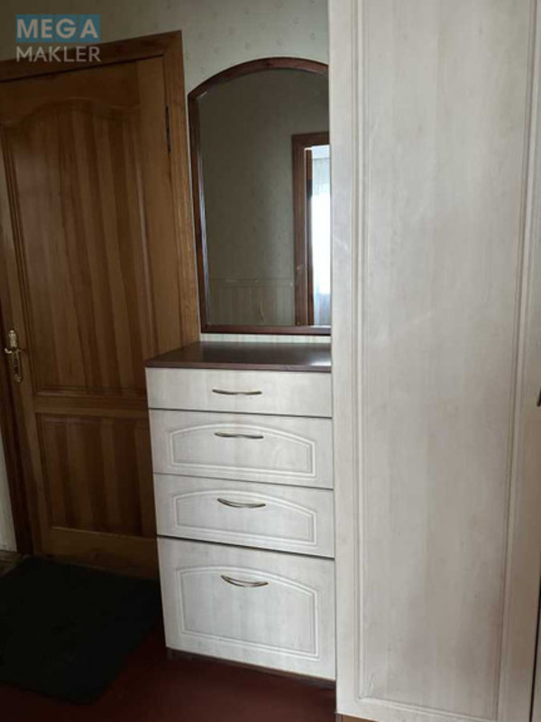 Оренда 2 кімнатної квартири, <a class="location-link" href="/kiev/" title="Недвижимость Київ">Київ</a>, <a class="location-link" href="/kiev/goloseevskij/" title="Недвижимость Голосіївський район">Голосіївський р-н</a>, Академіка Заболотного вул., 112 (изображение 18)