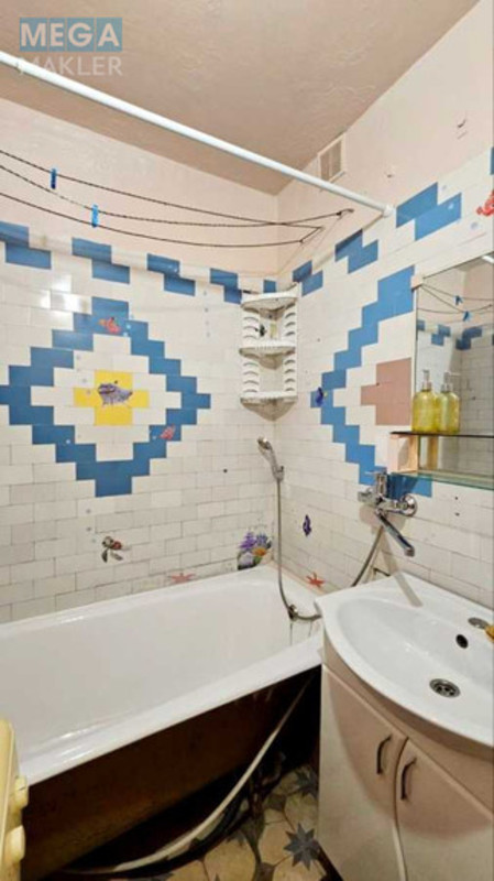 Продаж 2 кімнатної квартири (55,7/31,2/7,9), 6 пов. 9 пов. будинку, <a class="location-link" href="/dneprodzerzhinsk/" title="Недвижимость Кам'янське">Каменское</a>, Будьвар Героев, 40 (изображение 19)