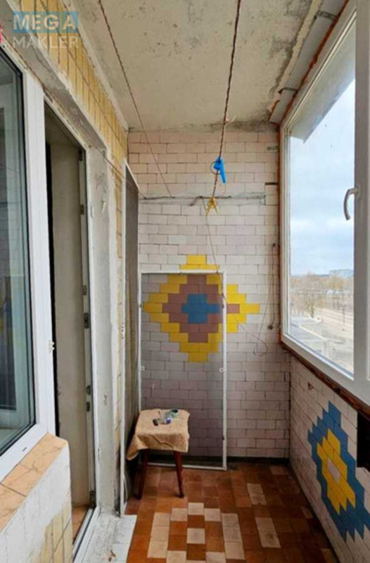 Продаж 2 кімнатної квартири (55,7/31,2/7,9), 6 пов. 9 пов. будинку, <a class="location-link" href="/dneprodzerzhinsk/" title="Недвижимость Кам'янське">Каменское</a>, Будьвар Героев, 40 (изображение 20)