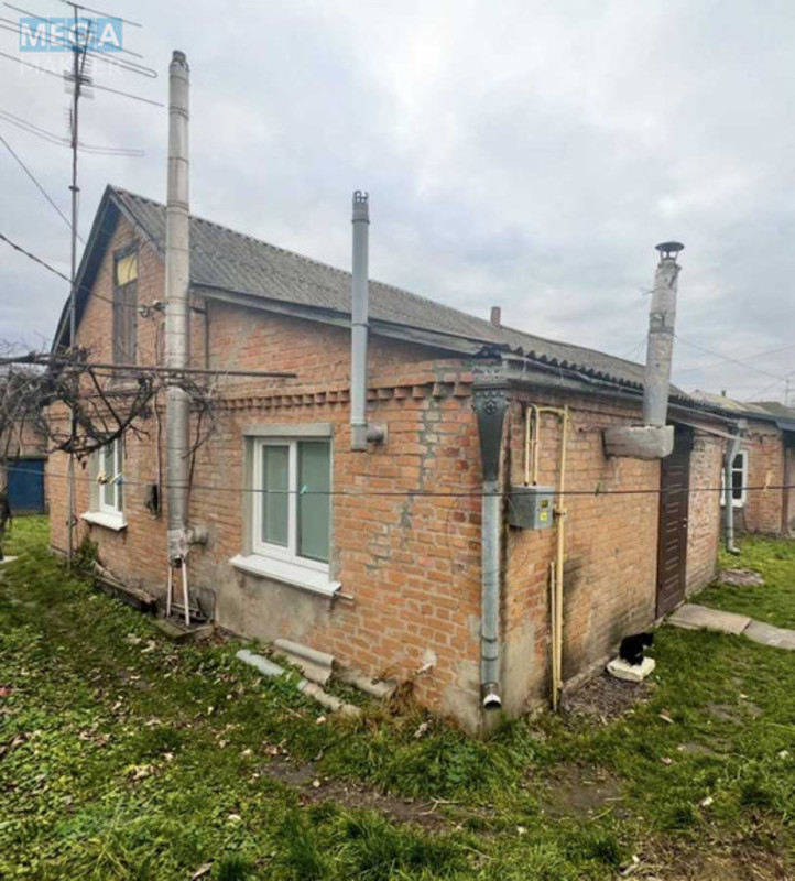 Продаж дома, 1&nbsp; поверх, 140&nbsp;кв.м, 6&nbsp;кімнат, ділянка 10&nbsp;соток, <a class="location-link" href="/fastov/" title="Недвижимость Фастів">Фастів</a>, Лянгасова, 72 (изображение 15)