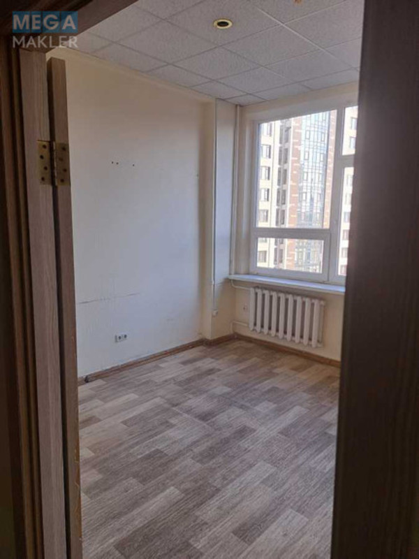Оренда комерційної нерухомості, 86&nbsp;кв.м, под офис, <a class="location-link" href="/kiev/" title="Недвижимость Київ">Київ</a>, <a class="location-link" href="/kiev/pecherskij/" title="Недвижимость Печерський район">Печерський р-н</a>, Іоанна Павла ІІ вул., 4/6 (изображение 5)