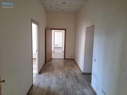 Оренда комерційної нерухомості, 86&nbsp;кв.м, под офис, <a class="location-link" href="/kiev/" title="Недвижимость Київ">Київ</a>, <a class="location-link" href="/kiev/pecherskij/" title="Недвижимость Печерський район">Печерський р-н</a>, Іоанна Павла ІІ вул., 4/6 (изображение 10)