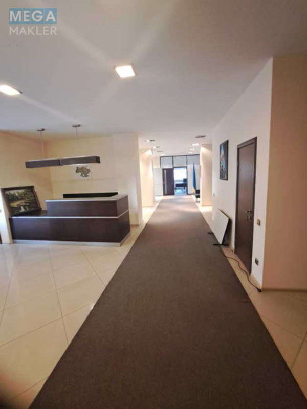 Оренда комерційної нерухомості, 253&nbsp;кв.м, под офис, <a class="location-link" href="/kiev/" title="Недвижимость Київ">Київ</a>, <a class="location-link" href="/kiev/pecherskij/" title="Недвижимость Печерський район">Печерський р-н</a>, Патріса Лумумби вул., 4/6 (изображение 2)