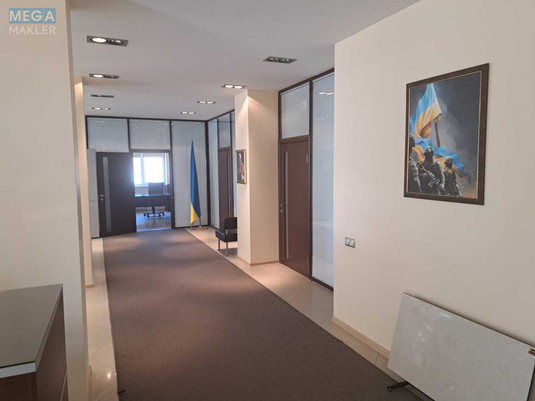 Оренда комерційної нерухомості, 253&nbsp;кв.м, под офис, <a class="location-link" href="/kiev/" title="Недвижимость Київ">Київ</a>, <a class="location-link" href="/kiev/pecherskij/" title="Недвижимость Печерський район">Печерський р-н</a>, Патріса Лумумби вул., 4/6 (изображение 22)