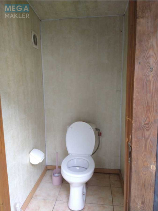 Оренда дома, <a class="location-link" href="/kiev/" title="Недвижимость Київ">Київ</a>, <a class="location-link" href="/kiev/dneprovskij/" title="Недвижимость Дніпровський район">Дніпровський р-н</a>, 7-а Садова вул. (изображение 18)