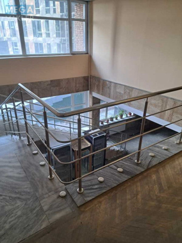 Оренда комерційної нерухомості, 34&nbsp;кв.м, под офис, <a class="location-link" href="/kiev/" title="Недвижимость Київ">Київ</a>, <a class="location-link" href="/kiev/pecherskij/" title="Недвижимость Печерський район">Печерський р-н</a>, Іоанна Павла ІІ вул., 46 (изображение 3)