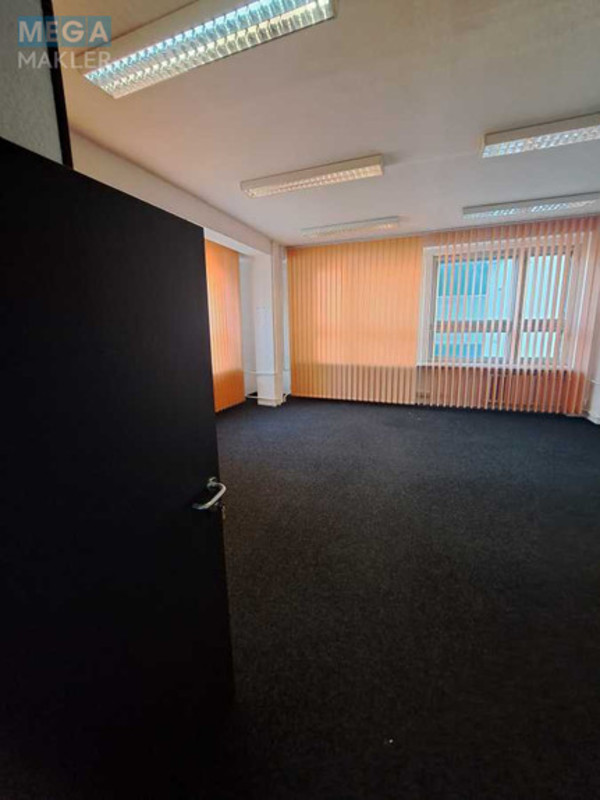 Оренда комерційної нерухомості, 92,80&nbsp;кв.м, под офис, <a class="location-link" href="/kiev/" title="Недвижимость Київ">Київ</a>, <a class="location-link" href="/kiev/pecherskij/" title="Недвижимость Печерський район">Печерський р-н</a>, Іоанна Павла ІІ вул., 4/6 (изображение 9)