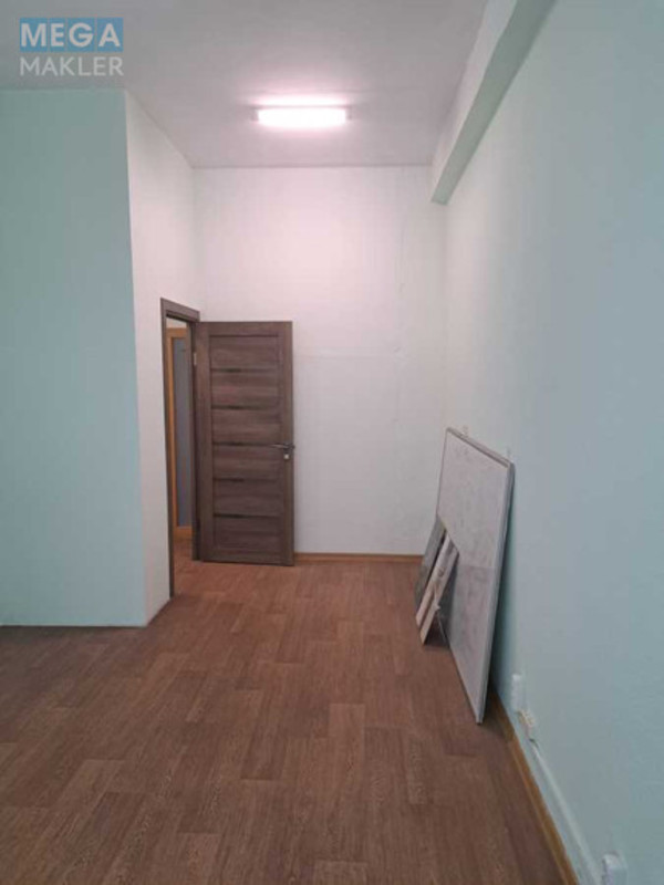 Оренда комерційної нерухомості, 55,80&nbsp;кв.м, под офис, <a class="location-link" href="/kiev/" title="Недвижимость Київ">Київ</a>, <a class="location-link" href="/kiev/pecherskij/" title="Недвижимость Печерський район">Печерський р-н</a>, Патріса Лумумби вул., 4/6 (изображение 14)