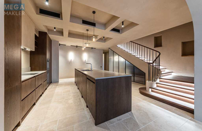 Оренда 5 кімнатної квартири, <a class="location-link" href="/kiev/" title="Недвижимость Київ">Київ</a>, <a class="location-link" href="/kiev/shevchenkovskij/" title="Недвижимость Шевченківський район">Шевченківський р-н</a>, Ярославов Вал ул., 16 (изображение 7)