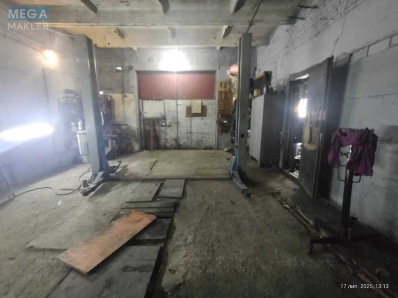 Продаж комерційної нерухомості, 132&nbsp;кв.м, <a class="location-link" href="/kiev/" title="Недвижимость Київ">Київ</a>, <a class="location-link" href="/kiev/desnyanskij/" title="Недвижимость Деснянський район">Деснянський р-н</a>, Пухівська вул., 2 (изображение 9)