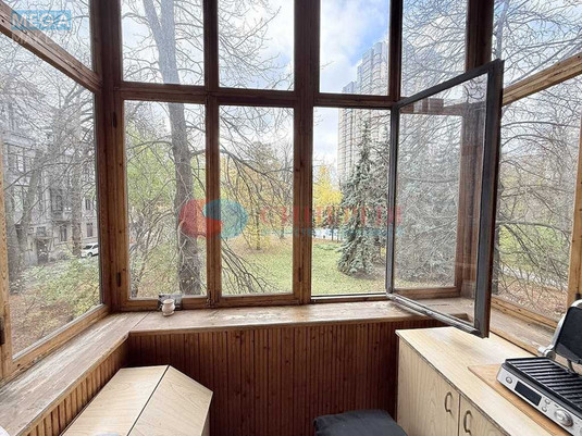 Продаж 2 кімнатної квартири (94/49/13), 2 пов. 4 пов. будинку, <a class="location-link" href="/kiev/" title="Недвижимость Київ">Київ</a>, <a class="location-link" href="/kiev/pecherskij/" title="Недвижимость Печерський район">Печерський р-н</a>, Інститутська вул., 20/8 (изображение 7)