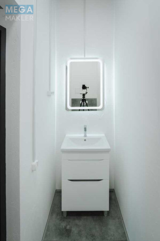 Оренда комерційної нерухомості, 83&nbsp;кв.м, под офис, <a class="location-link" href="/kiev/" title="Недвижимость Київ">Київ</a>, <a class="location-link" href="/kiev/shevchenkovskij/" title="Недвижимость Шевченківський район">Шевченківський р-н</a>, Берестейський просп., 11 (изображение 9)