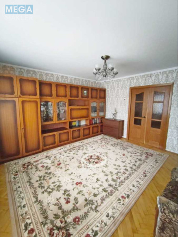 Продаж 3 кімнатної квартири (70/40/10), 4 пов. 9 пов. будинку, <a class="location-link" href="/kiev/" title="Недвижимость Київ">Київ</a>, <a class="location-link" href="/kiev/solomenskij/" title="Недвижимость Солом'янський район">Солом'янський р-н</a>, Сімї Ідзиковських вул., 25 (изображение 3)