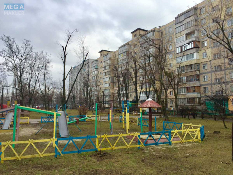 Продаж 2 кімнатної квартири (56/34/8), 4 пов. 9 пов. будинку, <a class="location-link" href="/kiev/" title="Недвижимость Київ">Київ</a>, <a class="location-link" href="/kiev/dneprovskij/" title="Недвижимость Дніпровський район">Дніпровський р-н</a>, Березняковская ул., 12 (изображение 14)