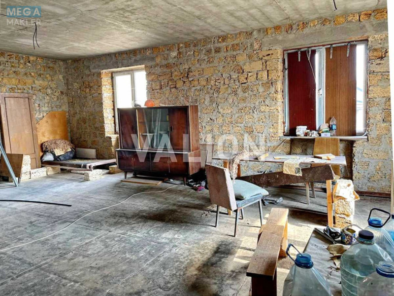 Продаж дома, 2&nbsp;поверху, 227&nbsp;кв.м, 4&nbsp;кімнати, ділянка 9&nbsp;соток, <a class="location-link" href="/kiev/" title="Недвижимость Київ">Київ</a>, <a class="location-link" href="/kiev/darnickij/" title="Недвижимость Дарницький район">Дарницький р-н</a>, Орхідейна вул. (изображение 5)