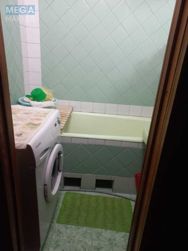 Оренда кімнати (підселення), <a class="location-link" href="/kiev/" title="Недвижимость Київ">Київ</a>, <a class="location-link" href="/kiev/darnickij/" title="Недвижимость Дарницький район">Дарницький р-н</a>, Архітектора Вербицького вул., 24 (изображение 5)