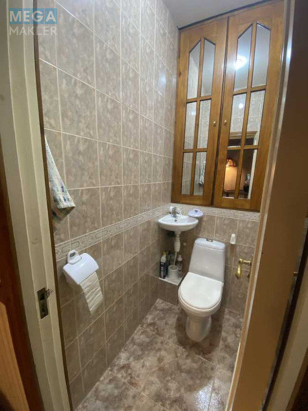 Продаж 3 кімнатної квартири (81/49,9/8,5), 1 пов. 4 пов. будинку, <a class="location-link" href="/kiev/" title="Недвижимость Київ">Київ</a>, <a class="location-link" href="/kiev/solomenskij/" title="Недвижимость Солом'янський район">Солом'янський р-н</a>, Очаківська вул., 8 (изображение 18)