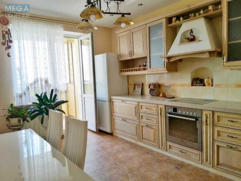 Оренда 3 кімнатної квартири, <a class="location-link" href="/kiev/" title="Недвижимость Київ">Київ</a>, <a class="location-link" href="/kiev/darnickij/" title="Недвижимость Дарницький район">Дарницький р-н</a>, Петра Григоренка просп., 28 (изображение 8)