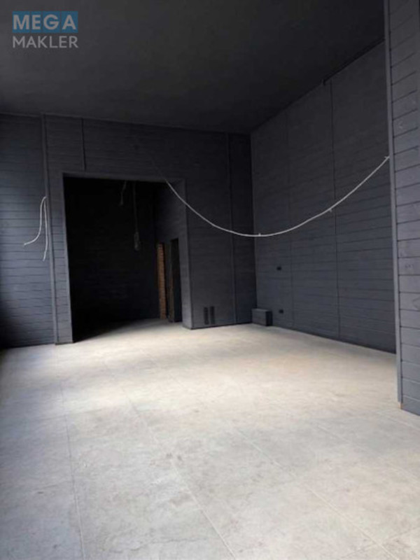 Оренда комерційної нерухомості, 100&nbsp;кв.м, <a class="location-link" href="/kiev/" title="Недвижимость Київ">Київ</a>, <a class="location-link" href="/kiev/shevchenkovskij/" title="Недвижимость Шевченківський район">Шевченківський р-н</a>, Білоруська вул., 38 (изображение 2)