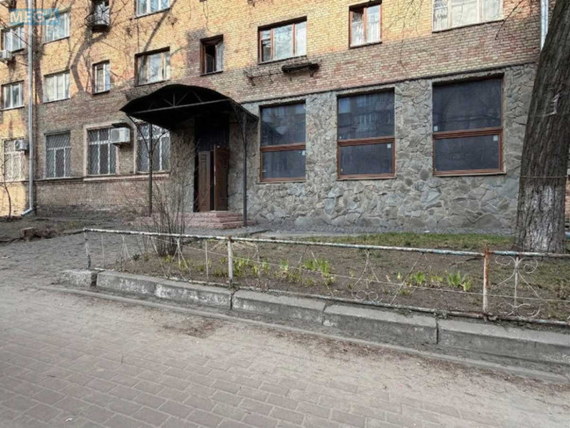 Оренда комерційної нерухомості, 100&nbsp;кв.м, <a class="location-link" href="/kiev/" title="Недвижимость Київ">Київ</a>, <a class="location-link" href="/kiev/shevchenkovskij/" title="Недвижимость Шевченківський район">Шевченківський р-н</a>, Білоруська вул., 38 (изображение 4)