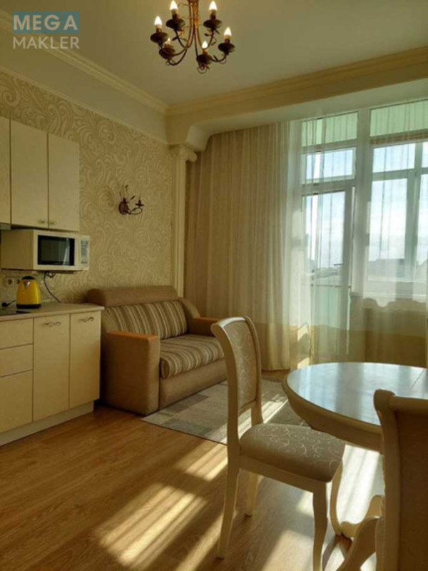 Оренда 1 кімнатної квартири, <a class="location-link" href="/kiev/" title="Недвижимость Київ">Київ</a>, <a class="location-link" href="/kiev/solomenskij/" title="Недвижимость Солом'янський район">Солом'янський р-н</a>, Генерала Шаповала вул., 2 (изображение 5)