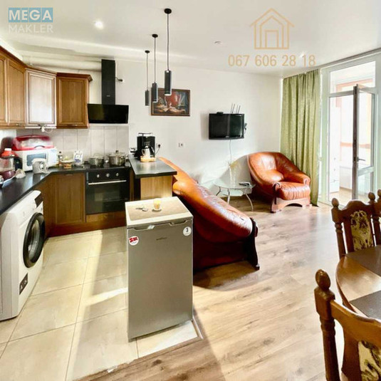 Продаж 2 кімнатної квартири (70/?/20), 6 пов. 8 пов. будинку, <a class="location-link" href="/kiev/" title="Недвижимость Київ">Київ</a>, <a class="location-link" href="/kiev/podolskij/" title="Недвижимость Подільський район">Подільський р-н</a>, Сирецько-Садова вул., 1 (изображение 2)