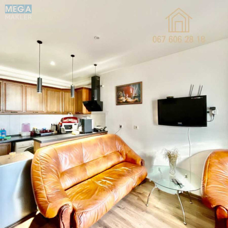 Продаж 2 кімнатної квартири (70/?/20), 6 пов. 8 пов. будинку, <a class="location-link" href="/kiev/" title="Недвижимость Київ">Київ</a>, <a class="location-link" href="/kiev/podolskij/" title="Недвижимость Подільський район">Подільський р-н</a>, Сирецько-Садова вул., 1 (изображение 3)