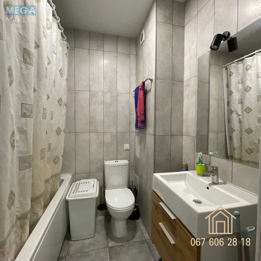 Продаж 2 кімнатної квартири (70/?/20), 6 пов. 8 пов. будинку, <a class="location-link" href="/kiev/" title="Недвижимость Київ">Київ</a>, <a class="location-link" href="/kiev/podolskij/" title="Недвижимость Подільський район">Подільський р-н</a>, Сирецько-Садова вул., 1 (изображение 9)