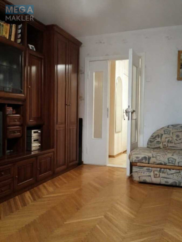 Продаж 3 кімнатної квартири (74/42/8), 2 пов. 16 пов. будинку, <a class="location-link" href="/kiev/" title="Недвижимость Київ">Київ</a>, <a class="location-link" href="/kiev/shevchenkovskij/" title="Недвижимость Шевченківський район">Шевченківський р-н</a>, Деревлянська вул., 6/2 (изображение 5)